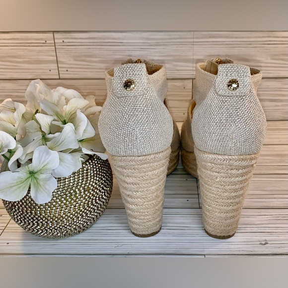 Sold Michael Kors Danita Top Zipped Linen Wedges S:7M - Picture 10 of 12